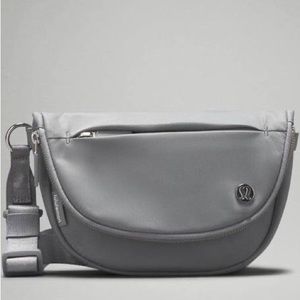 Lululemon belt bag